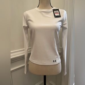 Nwt under armour top